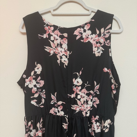 Lane Bryant NWT Floral Dress - Picture 8 of 9